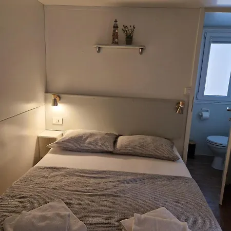 Mobile Homes 'jakov', Camp Soline 4*